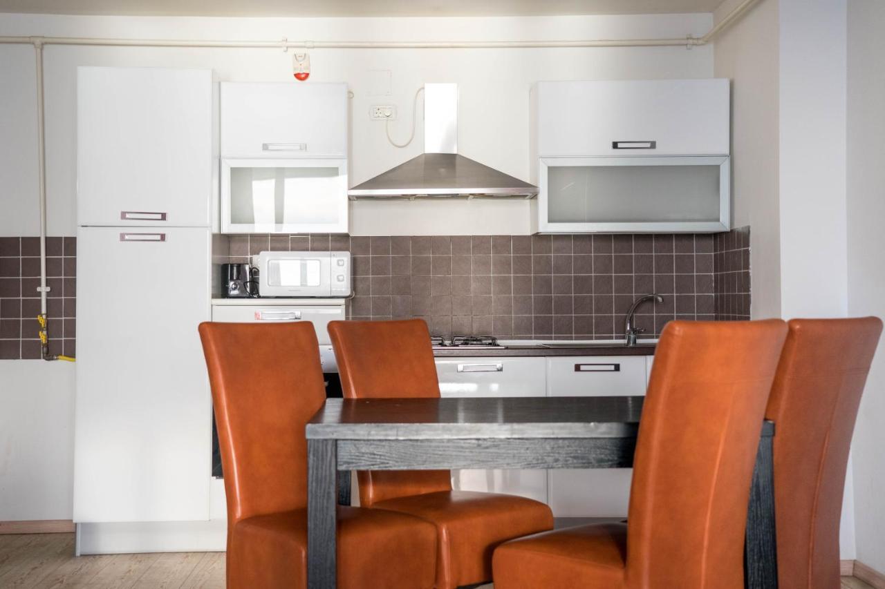 מאמאיה Lake Boutique Apartments & Rooms מראה חיצוני תמונה