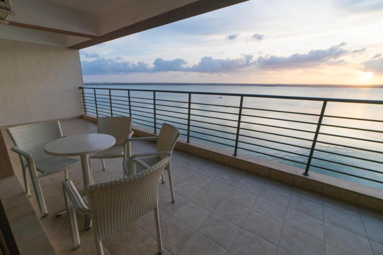 מאמאיה Lake Boutique Apartments & Rooms מראה חיצוני תמונה