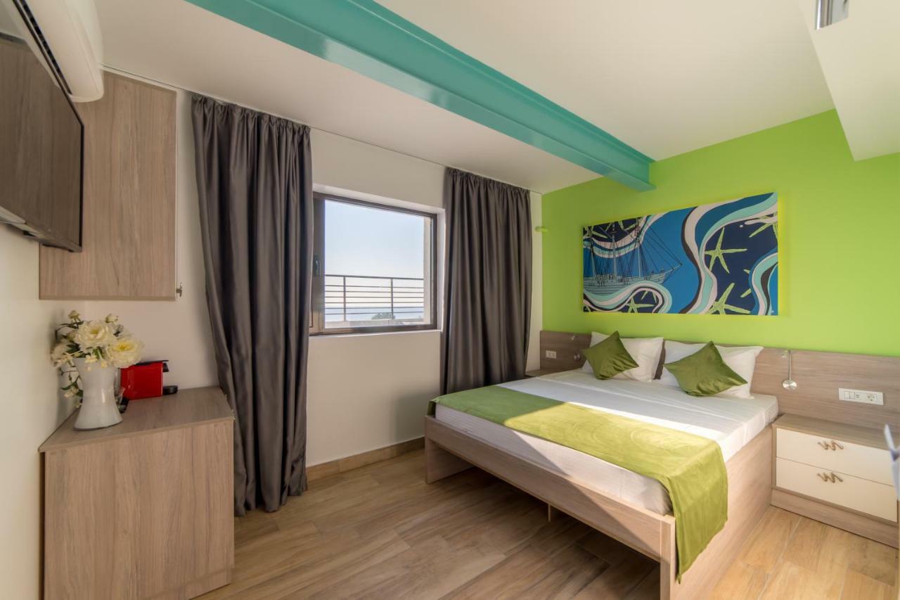 מאמאיה Lake Boutique Apartments & Rooms מראה חיצוני תמונה
